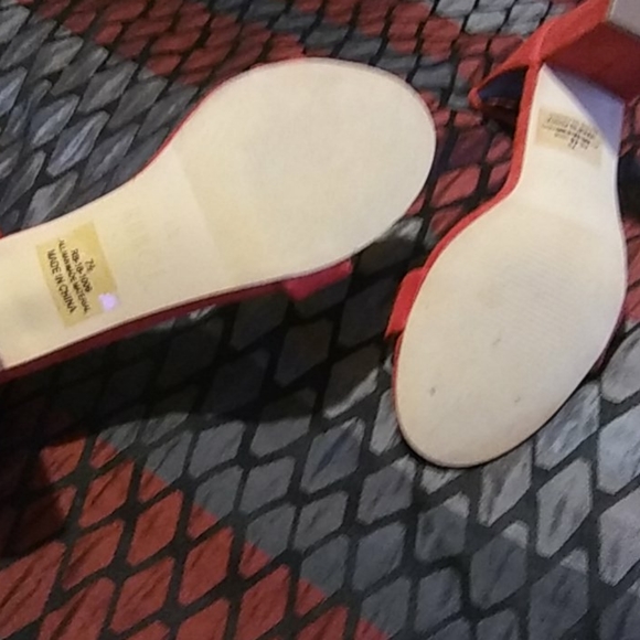 Shoes - Picture 2 of 3